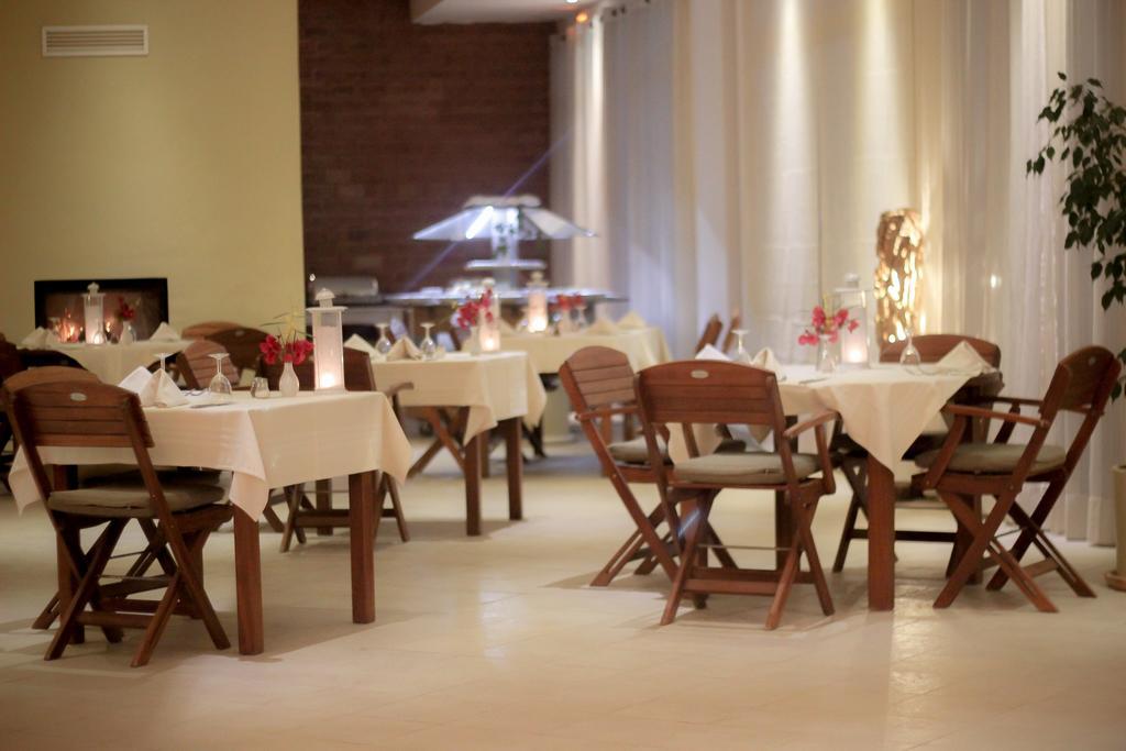 Les Jardins De Toumana Hotel Triffa Bagian luar foto