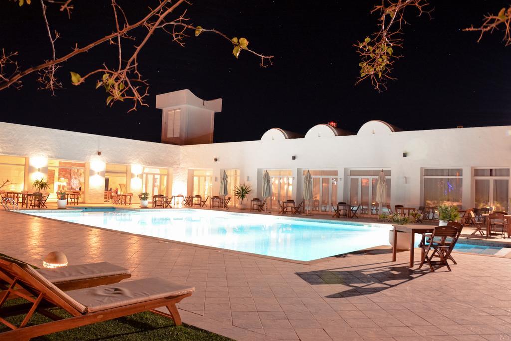 Les Jardins De Toumana Hotel Triffa Bagian luar foto