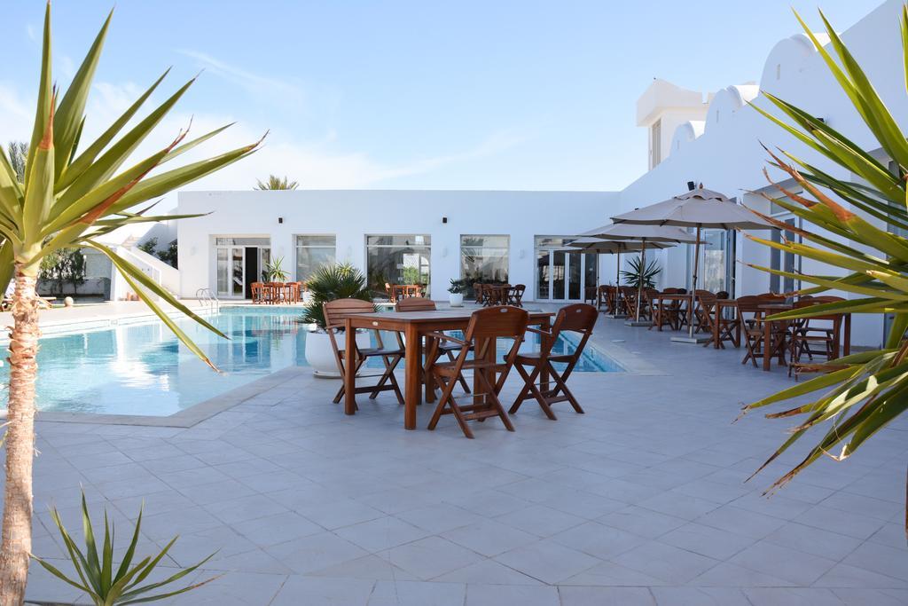 Les Jardins De Toumana Hotel Triffa Bagian luar foto