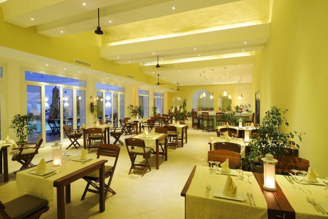 Les Jardins De Toumana Hotel Triffa Bagian luar foto