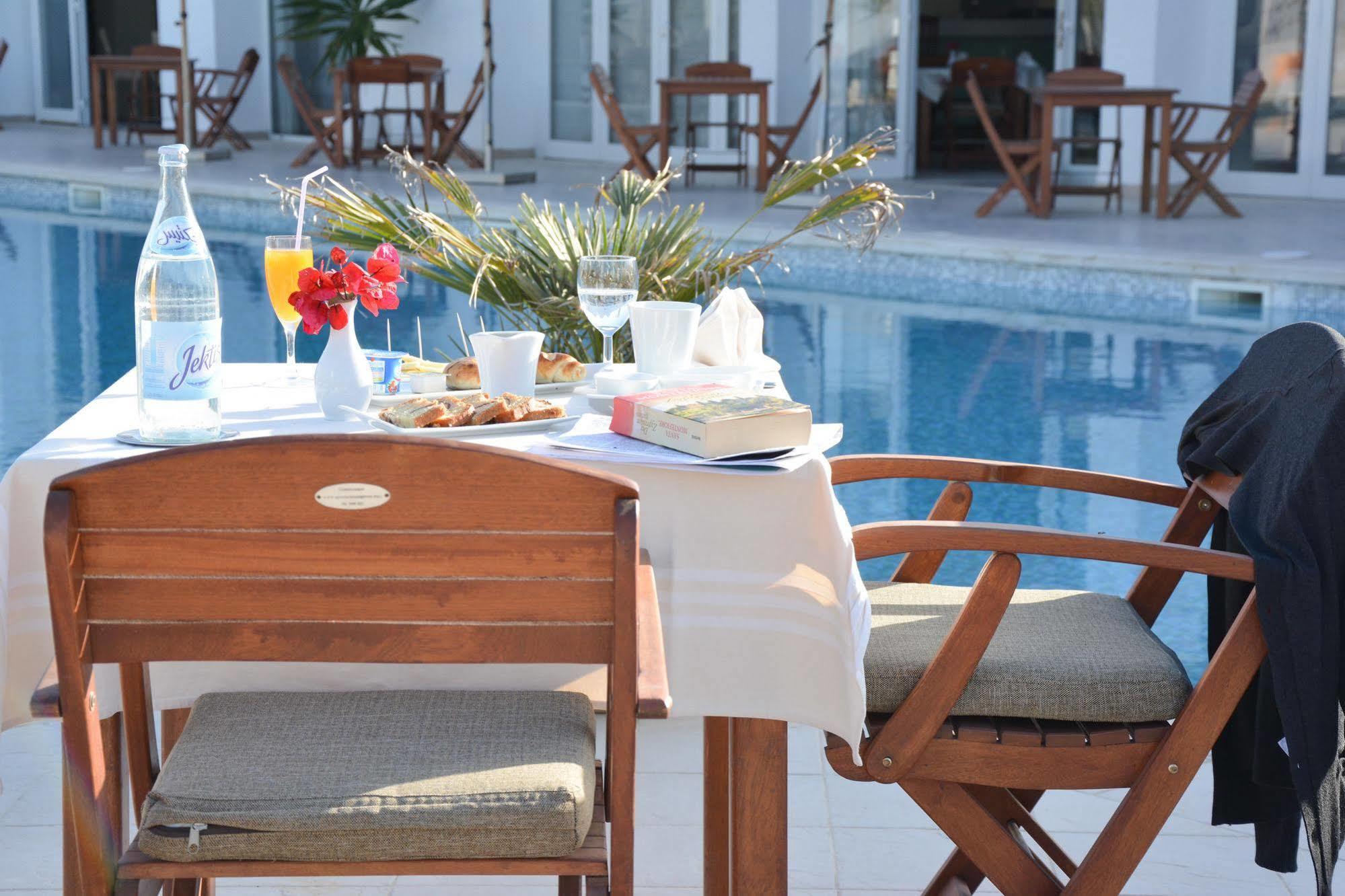 Les Jardins De Toumana Hotel Triffa Bagian luar foto